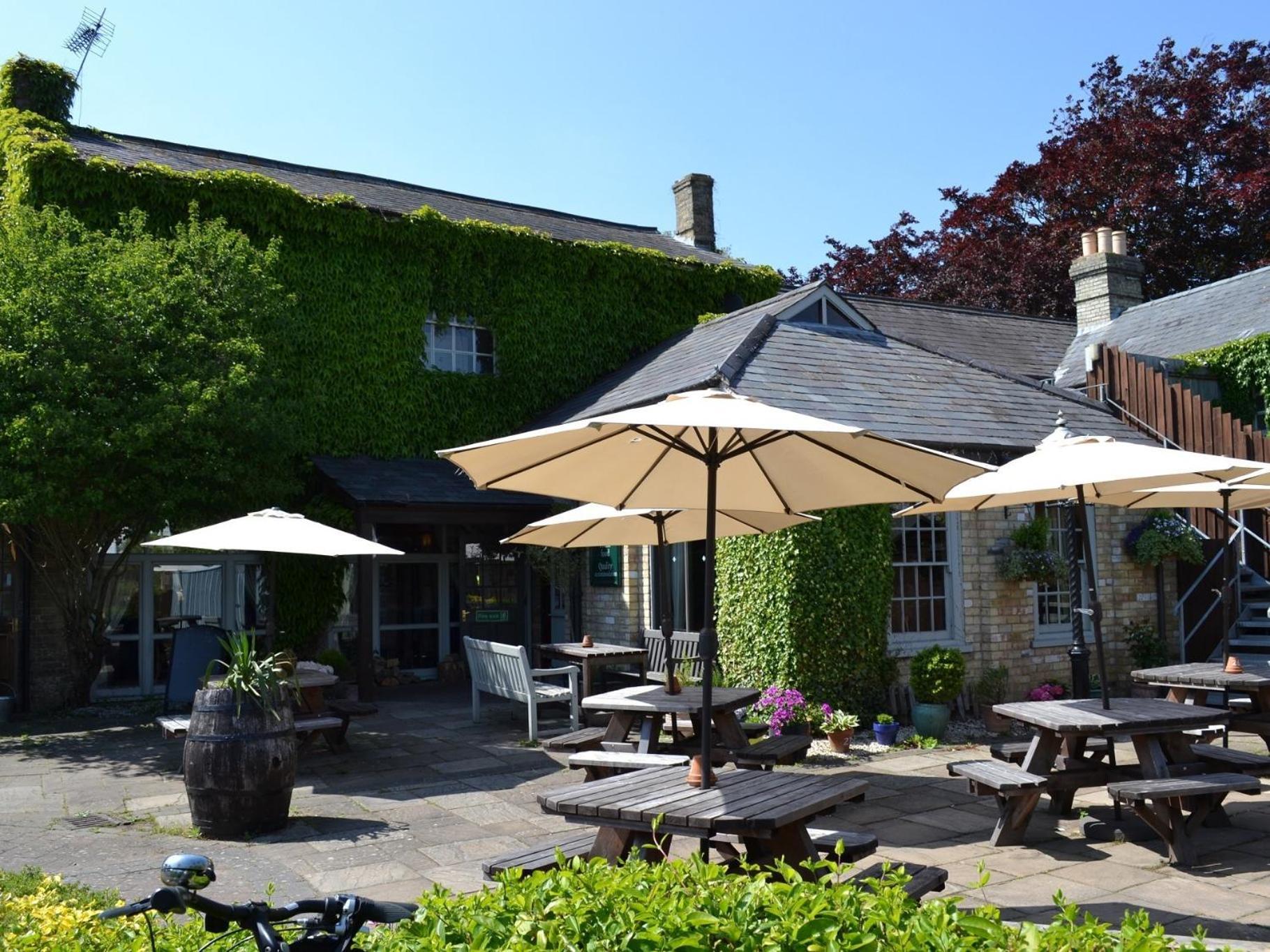 The White Hart Country Inn Fulbourn Exterior photo